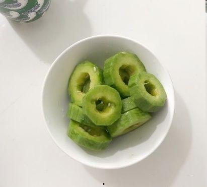 戈壁金蛋蜜瓜怎么吃,解锁夏日甜蜜新食尚